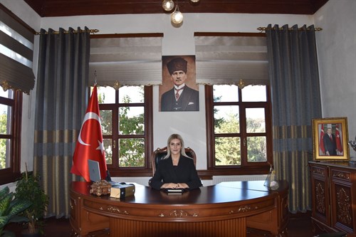 Kaymakamımız Sayın Ayşegül YILDIRIM’ın “10 Kasım Atatürk’ü Anma” Mesajı.
